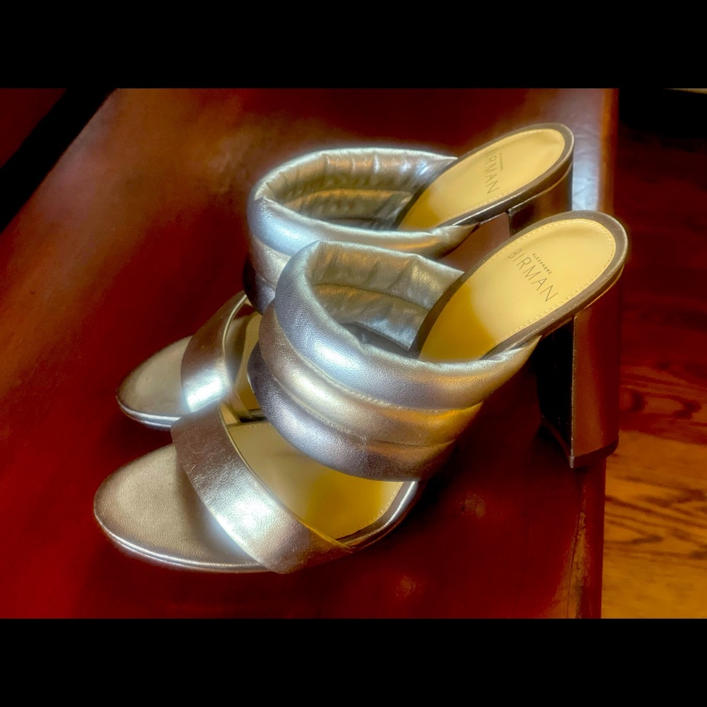 Alexandre Birman Metallic Fanny Mules Size 6.5